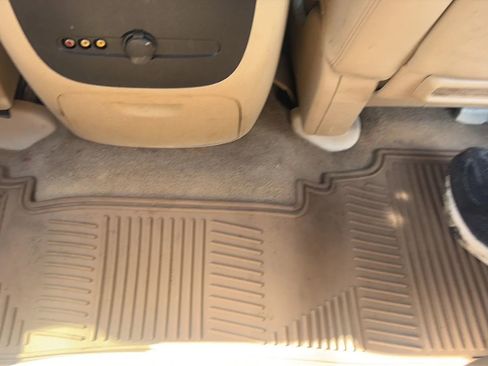 Used 2013 Chevrolet Tahoe LTZ AWD/4WD image 42