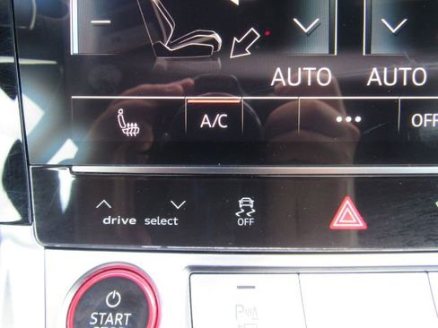 Used 2022 Audi e-tron S Prestige w/ Prestige Package image 48