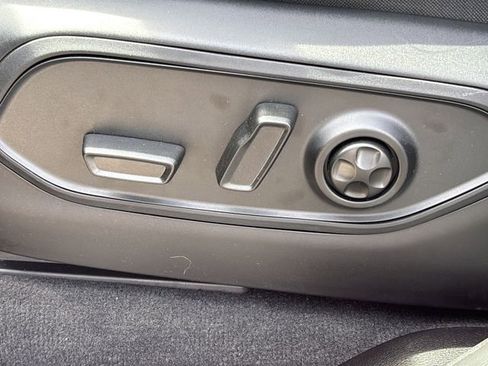 New 2026 Jeep Grand Cherokee L Limited w/ Limited Altitude Package image 12