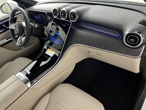 New 2026 Mercedes-Benz GLC 350e 4MATIC image 26