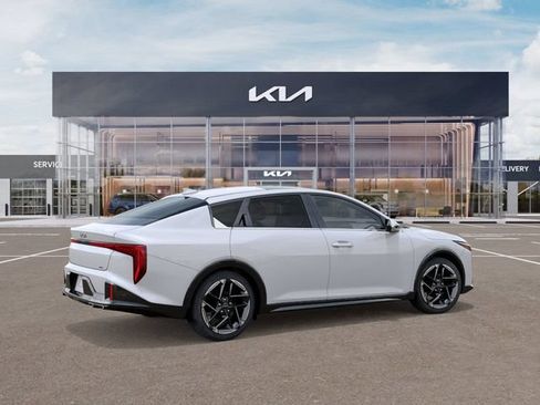 Certified 2025 Kia K4 GT-Line w/ GT-Line Premium Package FWD image 6