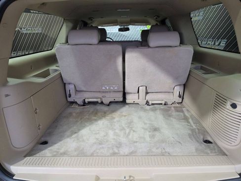Used 2014 GMC Yukon XL SLT RWD image 27