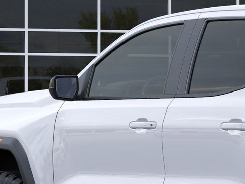 New 2025 GMC Canyon Elevation w/ Convenience Package image 74