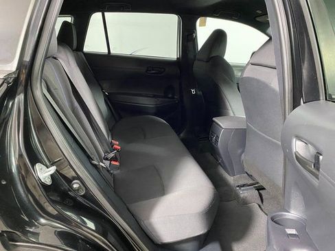 Used 2023 Toyota Corolla Cross S image 9