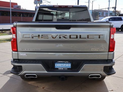 Certified 2025 Chevrolet Silverado 1500 High Country w/ Technology Package image 4
