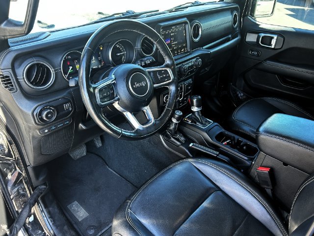Used 2023 Jeep Wrangler Unlimited Sahara w/ Cold Weather Group AWD/4WD image 26