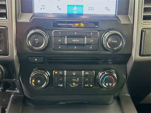 Used 2018 Ford F150 XLT w/ Equipment Group 302A Luxury image 16