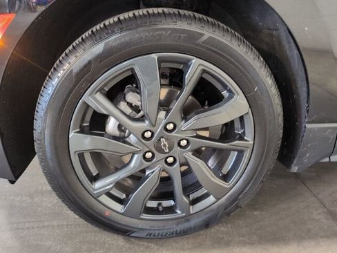 Used 2024 Chevrolet Equinox RS FWD image 22