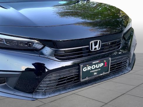 Used 2023 Honda Civic Sport image 32