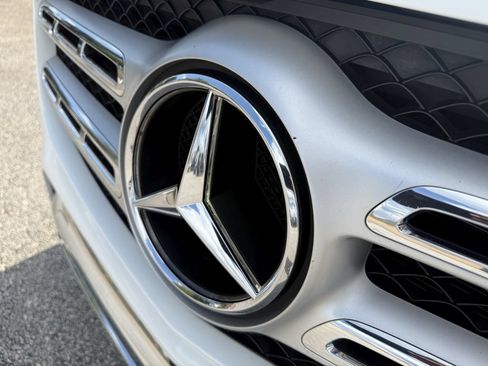 Used 2017 Mercedes-Benz GLS 450 4MATIC image 17