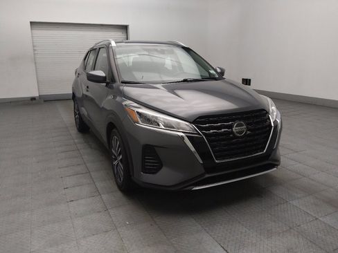 Used 2021 Nissan Kicks SV FWD image 13