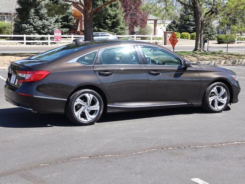 Used 2018 Honda Accord EX-L image 4