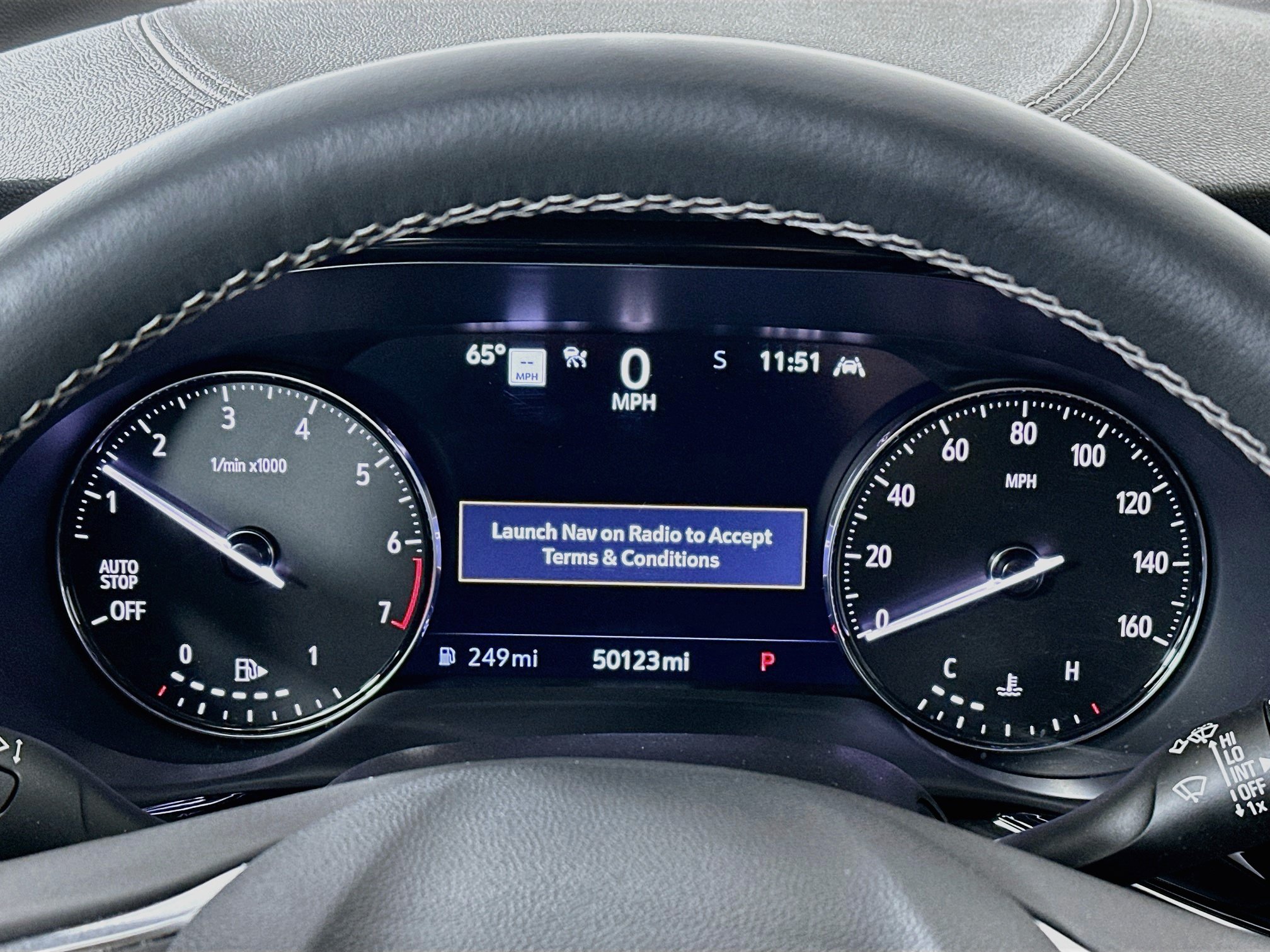 Used 2022 Buick Envision Avenir w/ Technology Package II FWD image 12