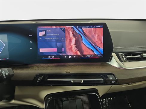 Used 2025 BMW X1 xDrive28i w/ Convenience Package image 23