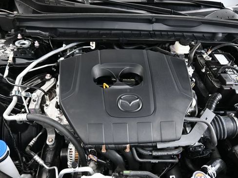 Used 2025 MAZDA CX-50 AWD 2.5 S w/ Premium Plus Pkg image 16