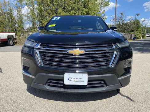 Used 2023 Chevrolet Traverse LT w/ LPO, Floor Liner Package AWD/4WD image 2