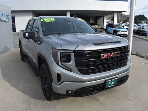 Used 2025 GMC Sierra 1500 Elevation w/ Elevation Premium Package image 10
