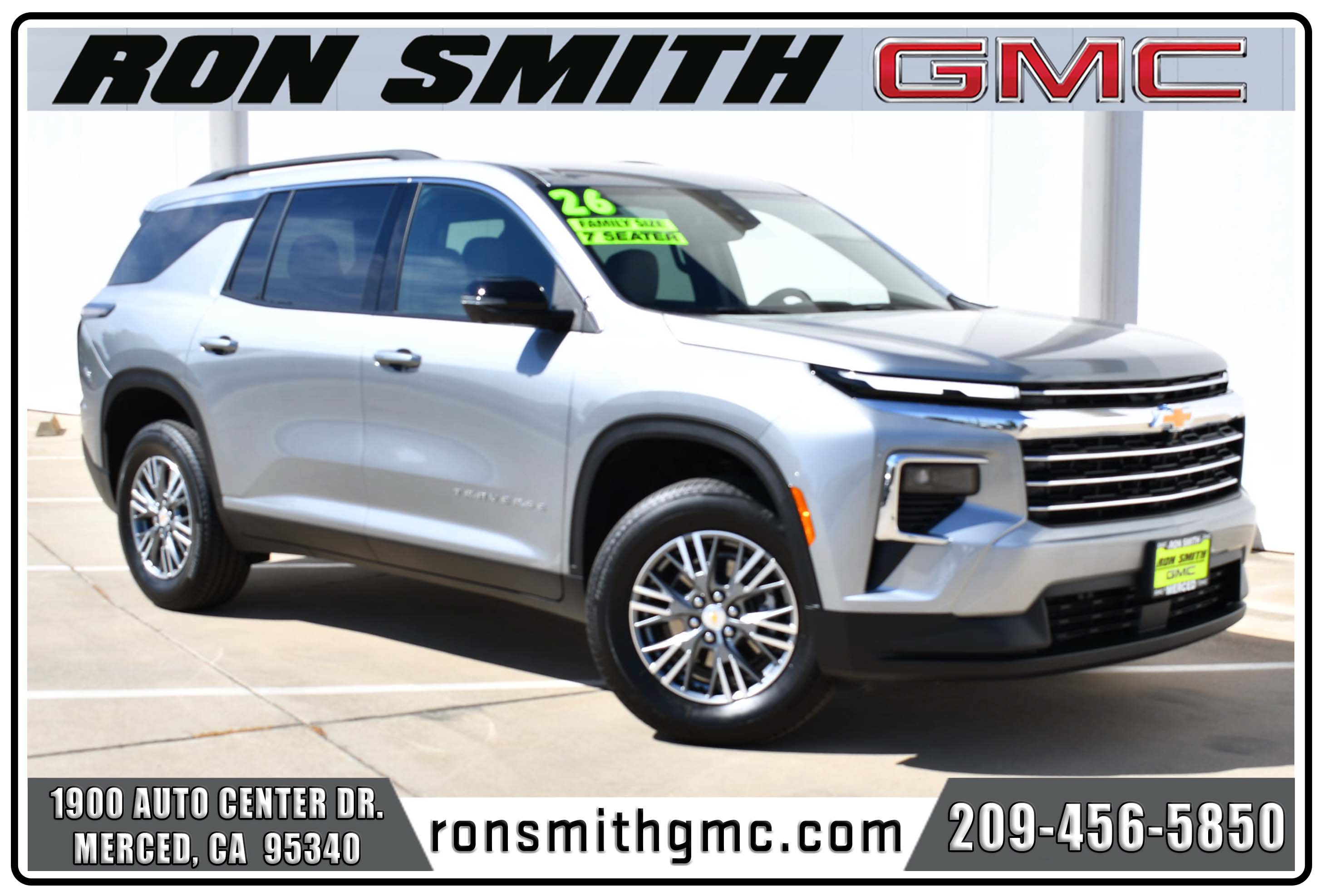 Used 2026 Chevrolet Traverse LT w/ Driver Confidence Package FWD image 1