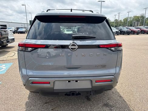 New 2026 Nissan Pathfinder Platinum w/ Accent Package AWD/4WD image 6