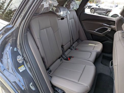 New 2025 Audi Q5 Premium Plus image 22