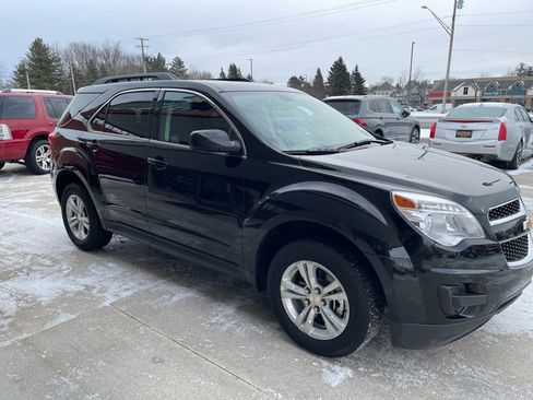 Used 2011 Chevrolet Equinox LT w/ Driver Convenience Package image 8