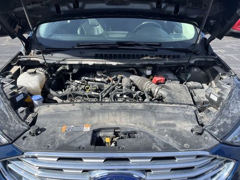 Used 2020 Ford Edge Titanium image 30