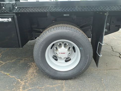 New 2026 GMC Sierra 3500 Pro w/ Convenience Package AWD/4WD image 5