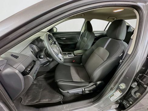 Used 2024 Nissan Sentra SV FWD image 20