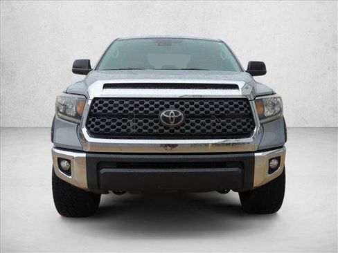Used 2020 Toyota Tundra SR5 w/ SR5 Upgrade Package AWD/4WD image 2