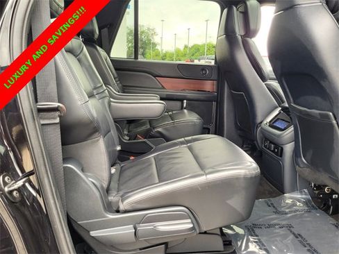 Used 2023 Lincoln Navigator L Reserve image 15