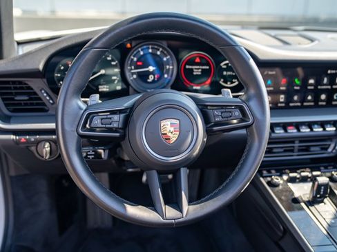 Used 2023 Porsche 911 Carrera RWD image 19