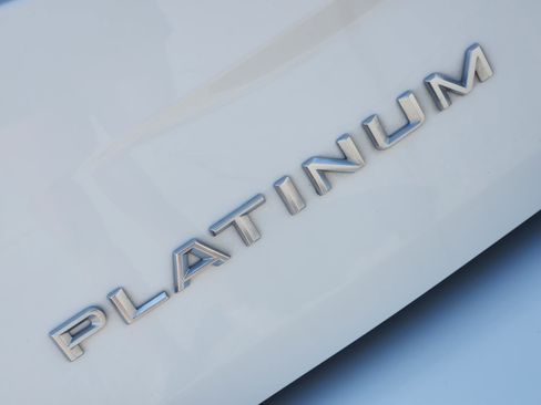 Used 2025 Ford Expedition Max Platinum AWD/4WD image 12