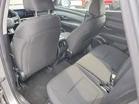 Used 2025 Hyundai Tucson SEL AWD/4WD image 17