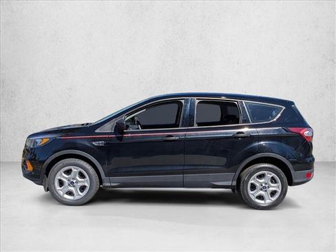 Used 2018 Ford Escape S image 9
