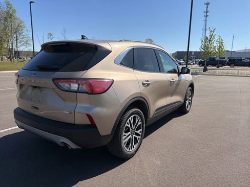 Used 2020 Ford Escape SEL AWD/4WD image 6