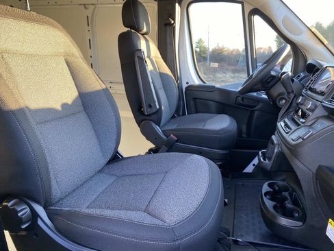 New 2026 RAM ProMaster 2500 w/ Convenience Group image 6