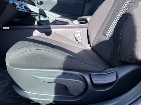 New 2026 Hyundai Elantra Sport FWD image 9