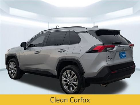 Used 2024 Toyota RAV4 XLE Premium image 4