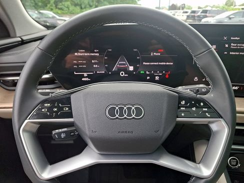 Used 2025 Audi Q5 Premium w/ Convenience Package AWD/4WD image 19