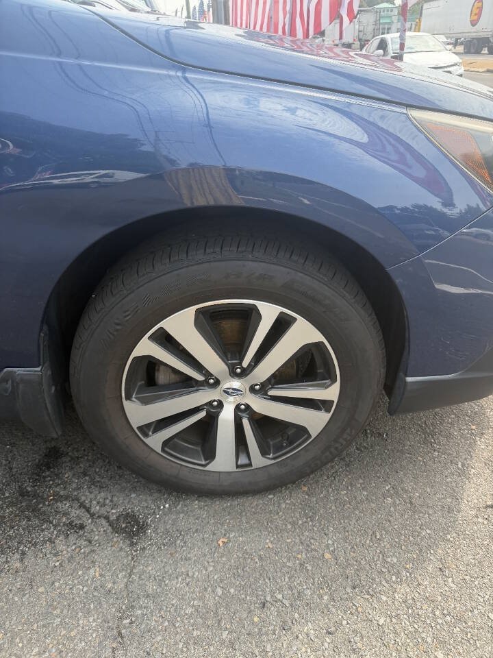 Used 2019 Subaru Outback 2.5i Limited w/ Popular Package #2 AWD/4WD image 16