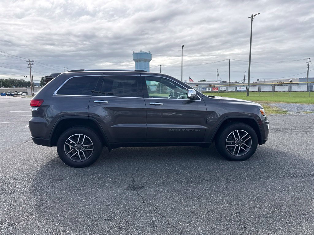 Used 2020 Jeep Grand Cherokee Limited AWD/4WD image 6