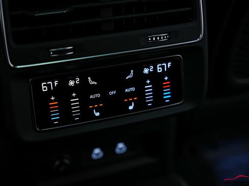 Used 2023 Audi SQ7 Premium Plus image 56