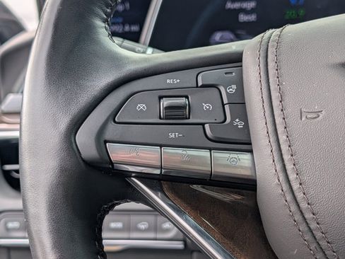 Certified 2024 Cadillac Escalade Sport Platinum w/ LPO, ONYX Package AWD/4WD image 45