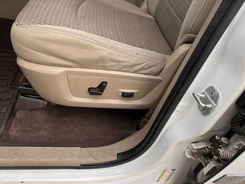 Used 2010 Dodge Ram 1500 Truck SLT w/ Big Horn Regional Pkg image 17