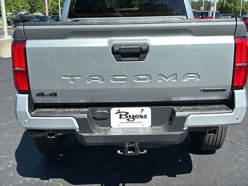 New 2026 Toyota Tacoma TRD Off-Road w/ TRD Off Road Upgrade Package AWD/4WD image 36