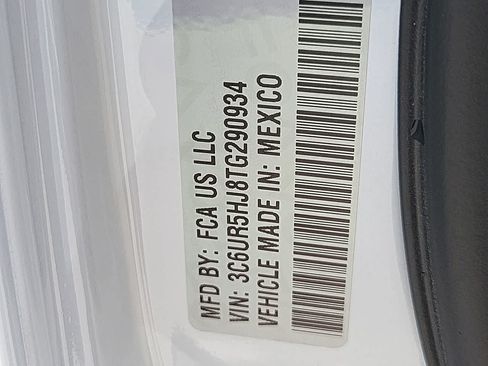 New 2026 RAM 2500 Tradesman AWD/4WD image 29