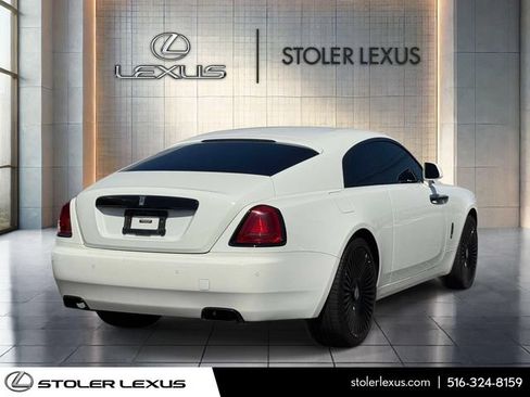 Used 2017 Rolls-Royce Wraith RWD image 7