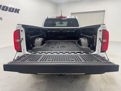 Used 2019 Chevrolet Colorado LT RWD image 25
