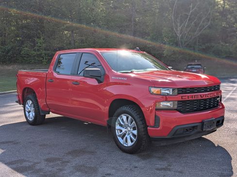 Used 2021 Chevrolet Silverado 1500 Custom image 11