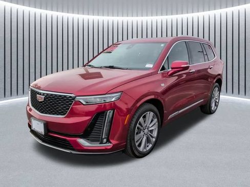 Certified 2024 Cadillac XT6 Premium Luxury w/ LPO, Floor Liner Package AWD/4WD image 12
